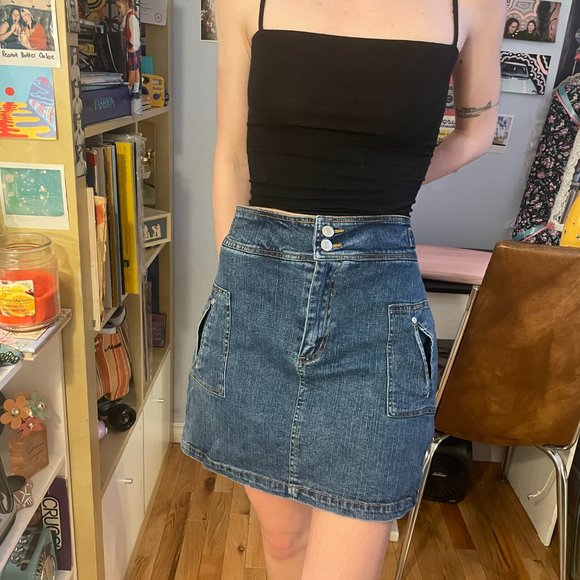 90s BUM utility tie waist light wash shorts! - Picture 9 of 15